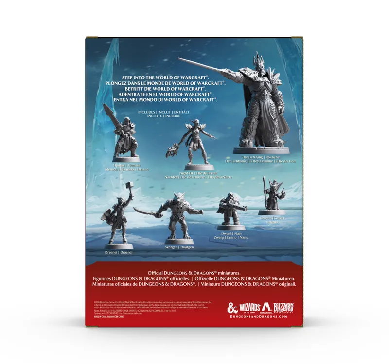 Miniature figures of World of Warcraft characters on icy terrain with text in multiple languages.